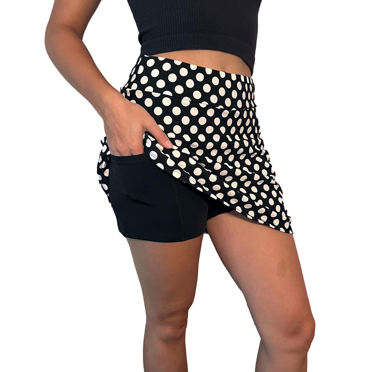 black-white-polka-dot-slim-