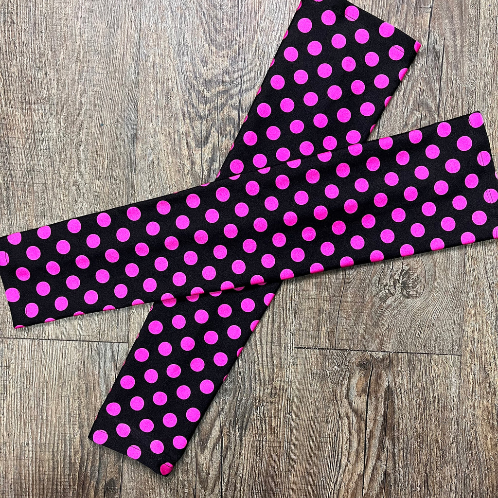Compression Arm Sleeves in Black/Pink Polka Dot Print Spandex - Smash Dandy